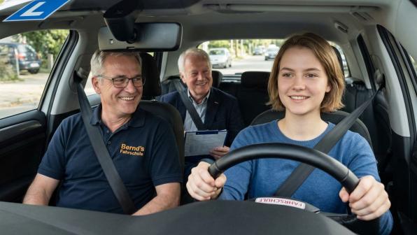 Entspannter durch die Führerscheinprüfung